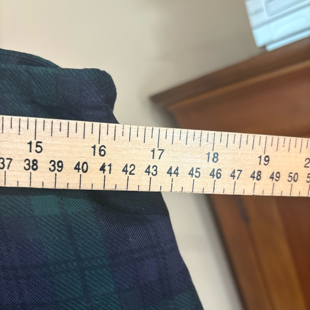 Cambridge Dry Goods Navy and Red Plaid Print Silk Skirt SIZE 16 - Picture 4 of 7